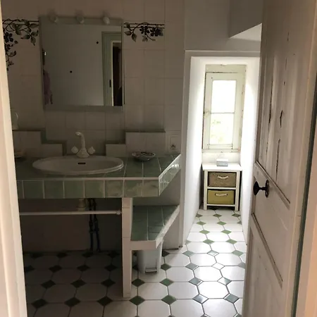 Chateau De Guest house Savignac (Gironde)