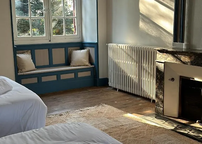 Chateau De Pensionat Savignac (Gironde)