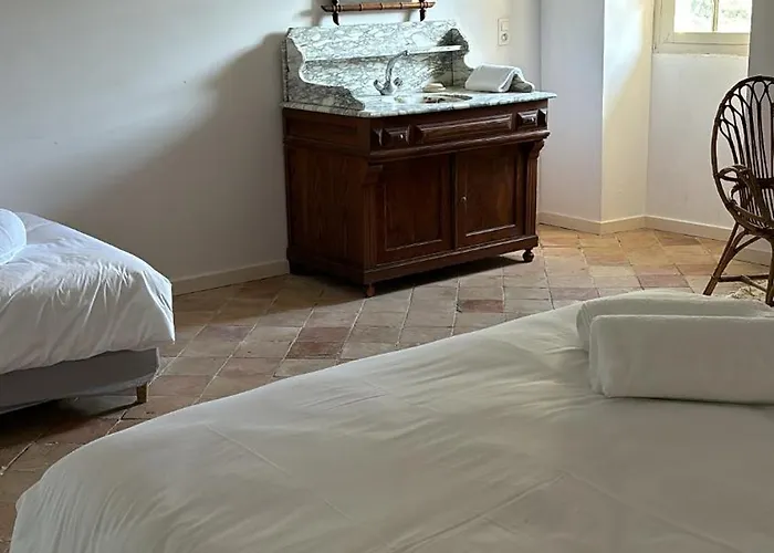 Pensionat Chateau De Savignac (Gironde)