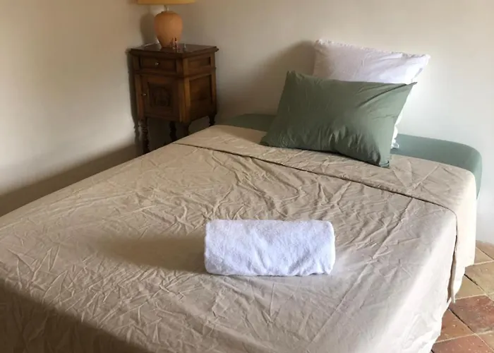 Pensionat Chateau De 3*